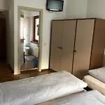 Astor Bed & Breakfast