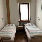 Astor Nocleg ze śniadaniem Alleghe