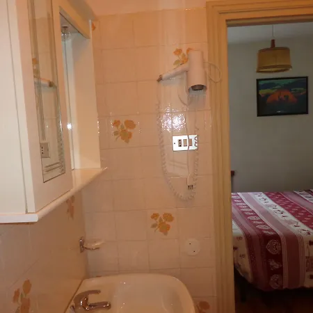 Bed and breakfast Astor 3*