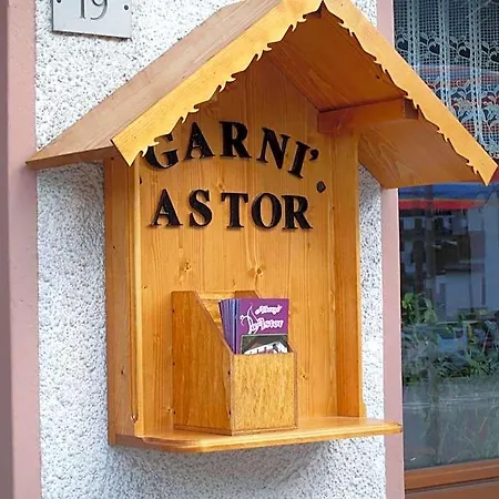 Astor Nocleg ze śniadaniem Alleghe